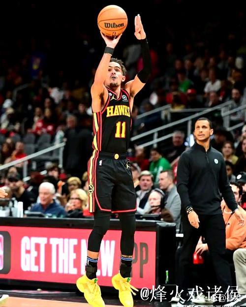 特雷杨22+11杰约21+15 老鹰击败尼克斯挺进四强 特雷杨22+11杰约21+15 老鹰击败尼克斯挺进四强